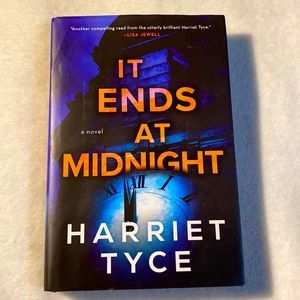 It Ends at Midnight by Harriet Tyce